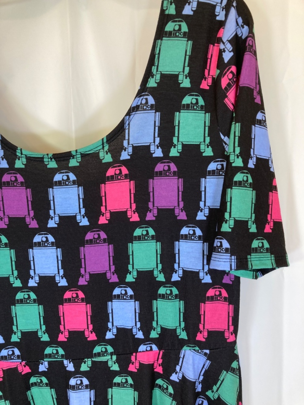 Her Universe Star Wars R2D2 Dress Sz CL Black Pink Blue Green Worn Once - Picture 9 of 16